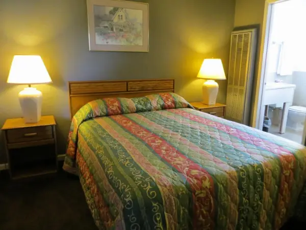 Capri Motel 4