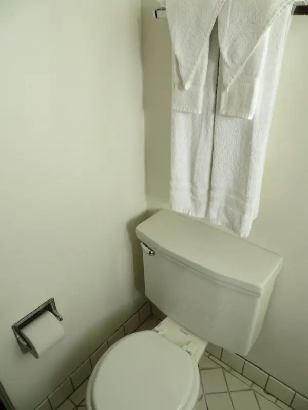 Capri Motel 9